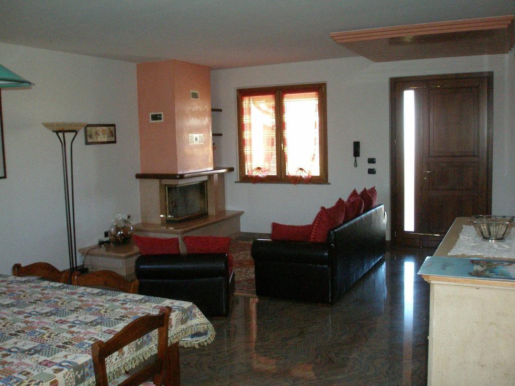 Bed And Breakfast Il Faggio Povegliano Veronese Exteriör bild